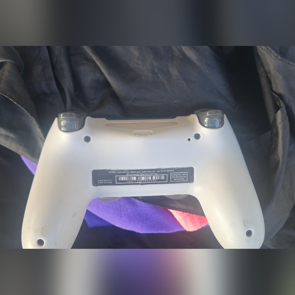 Transparent Wireless Game Controller - Picture 2 of 2